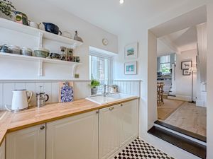 Photo 13- click for photo gallery